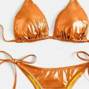 NWOT…Old Navy Bright Metallic Neon Orange 2pc string bikini. COLOR IS AMAZING🔥🔥